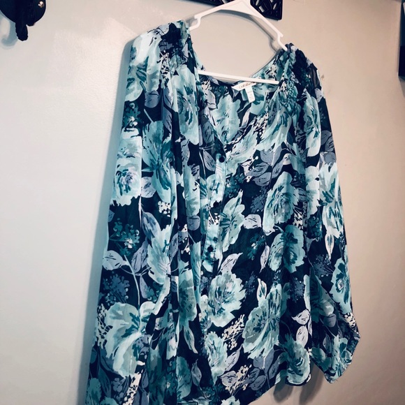 Croft&Borrow plus size top - Picture 2 of 6